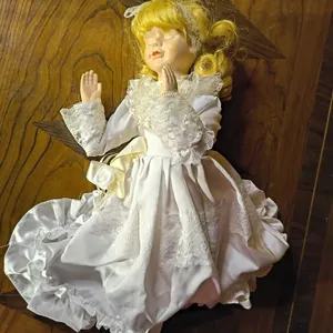Vintage Bisque Porcelain Kneeling/Praying Doll
