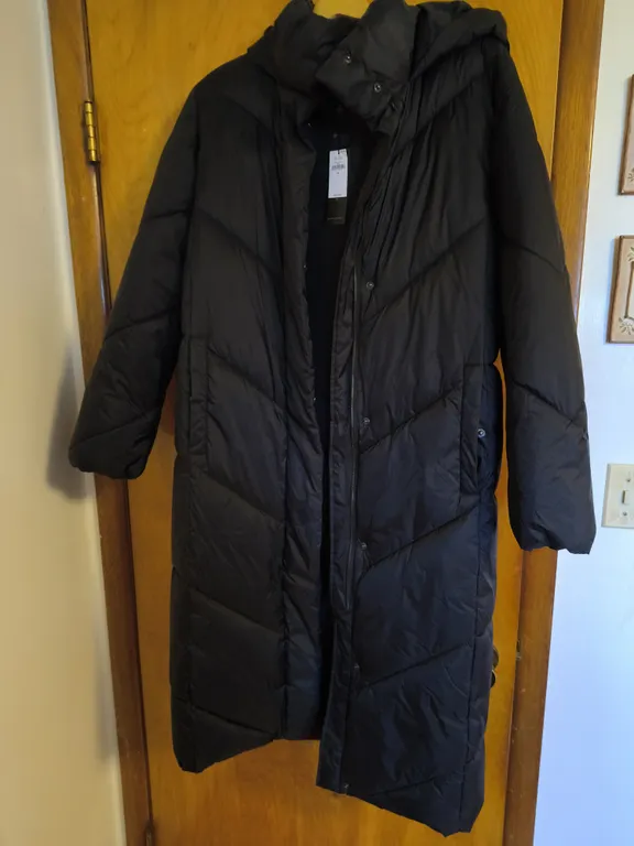 Banana Republic Water Resistant Long Puffer Coat Size M New