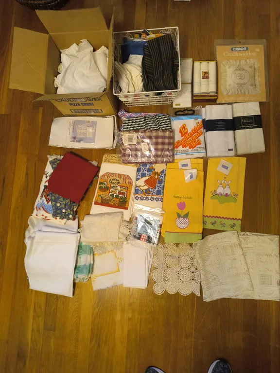 Vintage Linens & Fabrics Lot: Kitchen Towels, Handkerchiefs, Crochet Lace Doilies & More