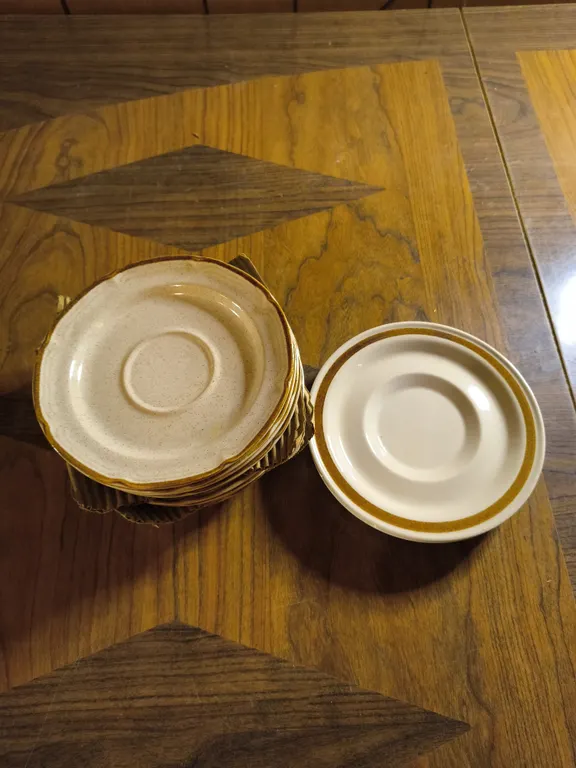 Vintage Baroque Hearthside Stoneware & Mountain Wood Collection Stoneware Lot