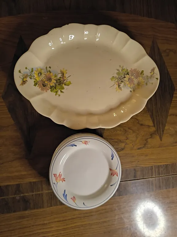 Vintage Serving Tray & Johann Haviland Crown Nouveau China "Nightwinds" Dinner Plates Lot