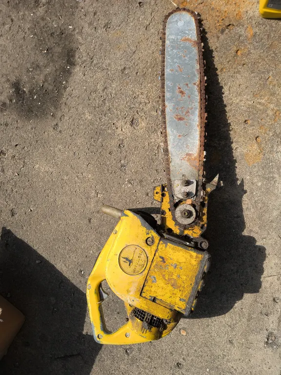 Mcculloch 35 Chainsaw Lot