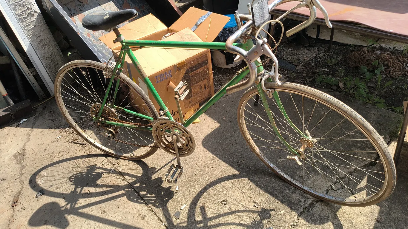 Vintage Schwinn 1970's Varsity 10 Speed Bike