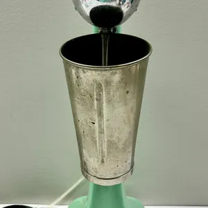 Vintage Hamilton Beach Milkshake/Malt Mixer