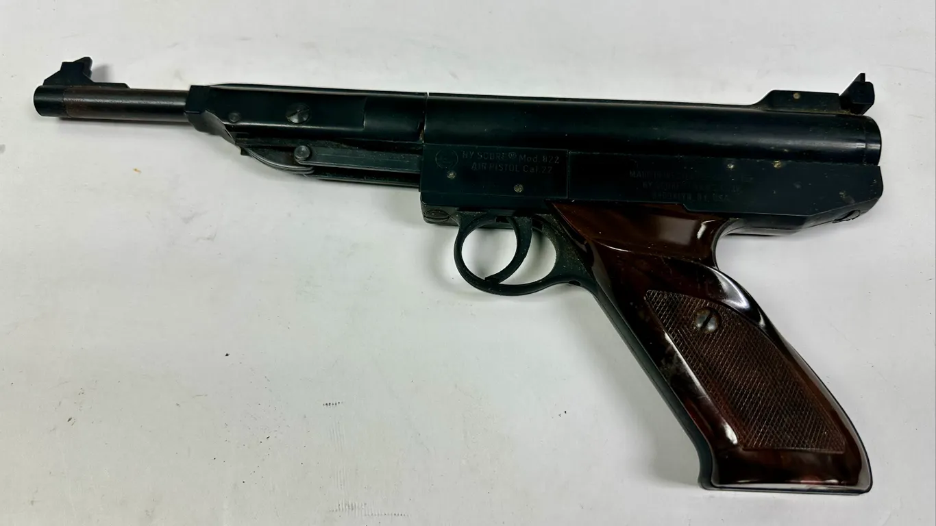 EM-GE Air Pistol Mod. LP 3