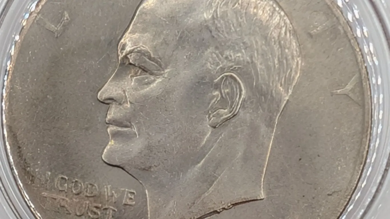 1776-1976 Eisenhower Bicentennial Dollar - Type 1 Variety - Circulated Condition