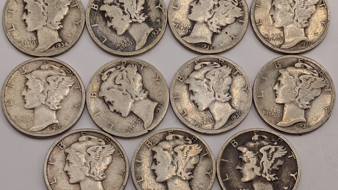 1934-1939 Mercury Silver Dime Estate Lot - 11 Historic 90% Silver Coins (Circulated Group)