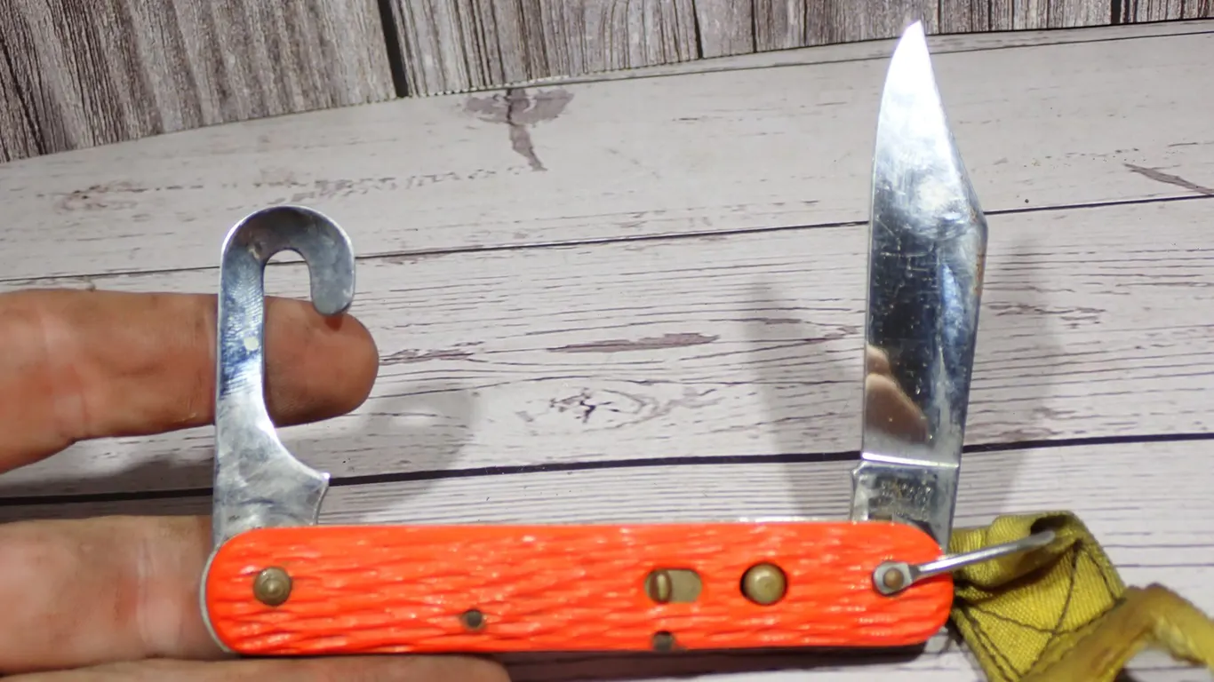 Vintage Schrade Walden NY USA Stainless Orange MC-1 Paratrooper Knife