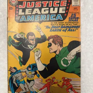 Justice League of America #30, published by DC Comics