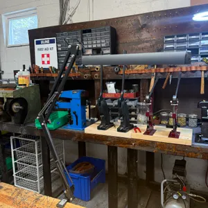 AMAZING SHOP LIGHTING & VIDEO RECORDING / WATCHING STANDS