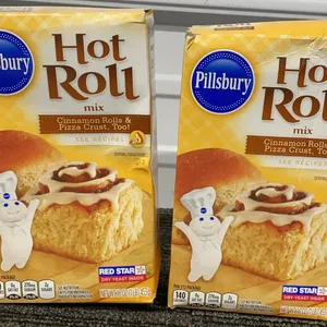 *NEW* 2 Pack, Pillsbury Hot Roll Mix - Best By: 9/2027