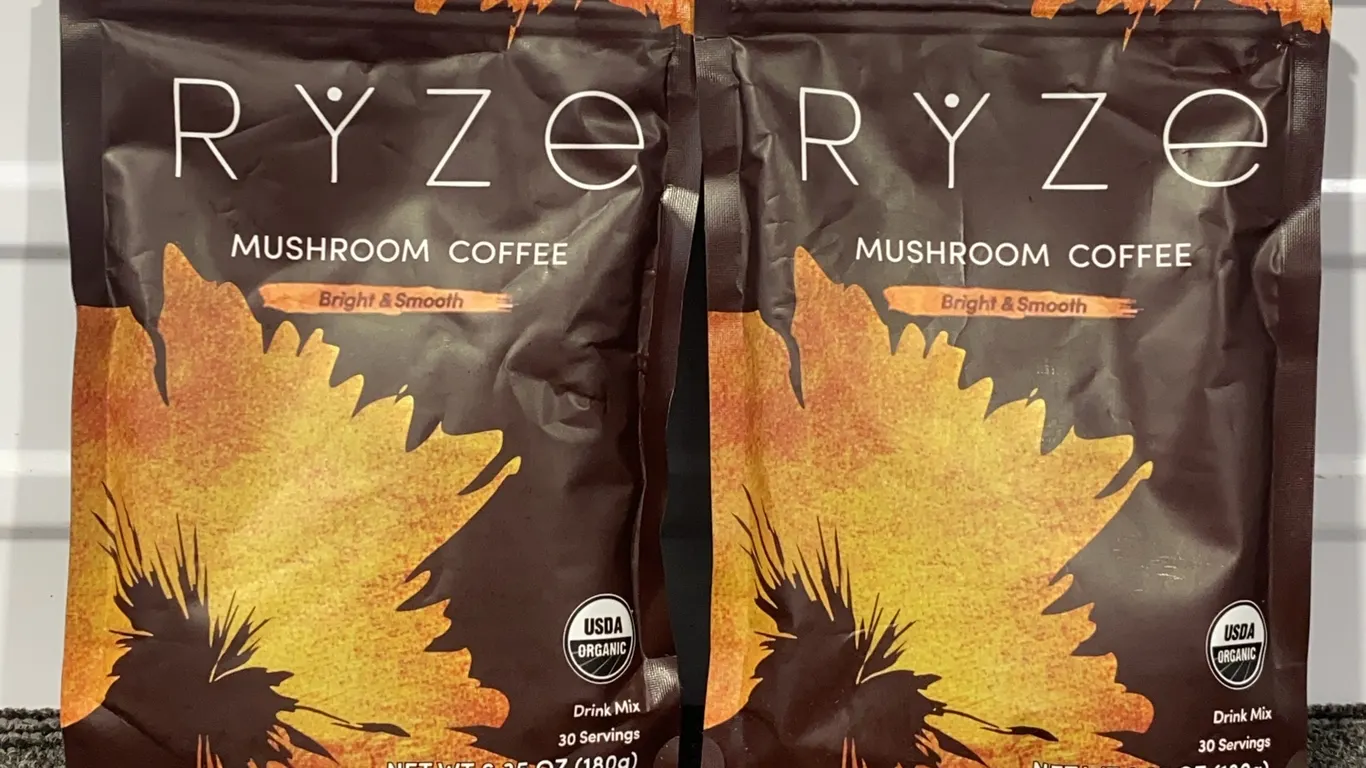 *NEW* Ryze Mushroom Coffee 2 Bags - Best By 1/2028