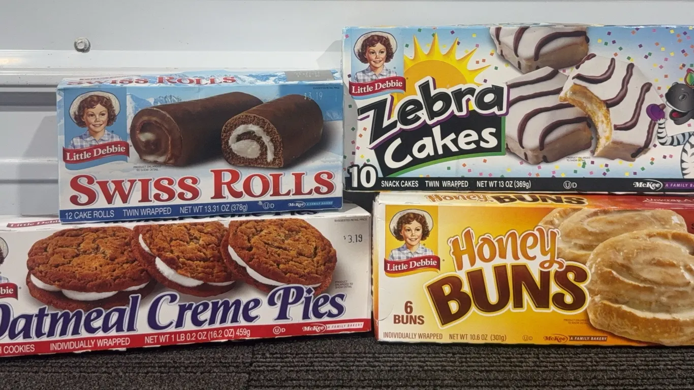 *NEW* Assorted Little Debbie Snacks - Best By 5/26 & 6/26