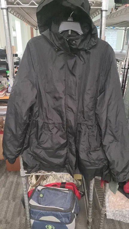 New Day Women's Water Resistant Black Hooded Jacket, Size Large, Made in Vietnam, with Waist Cinch