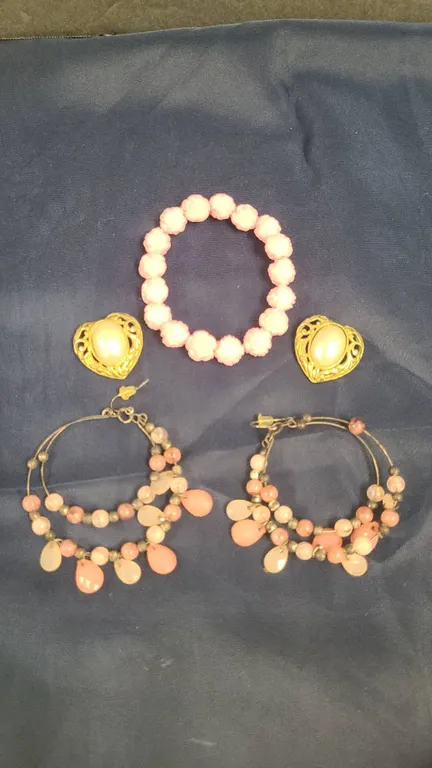 Costume Jewelry Lot With Pink Bead Bracelet, Heart Clip-On Earrings, and Beaded Hoop Earrings, Assor