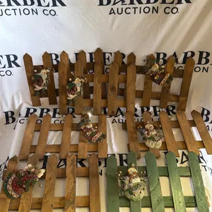 Wooden Decorative Fences with Figurines