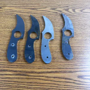 Set of Compact Throwing Knives