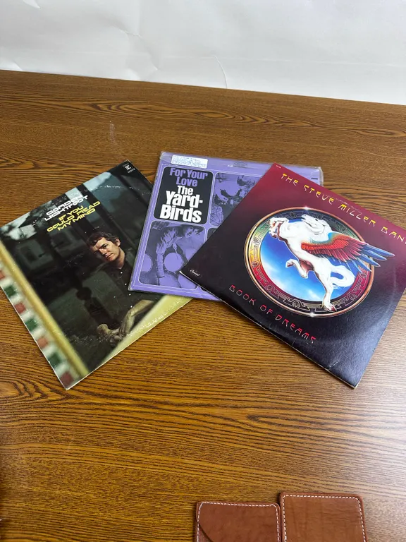 CLASSIC RECORDS & STUFF