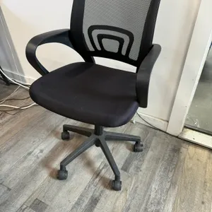 BACK TO SCHOOL PRO OFFICE CHAIR