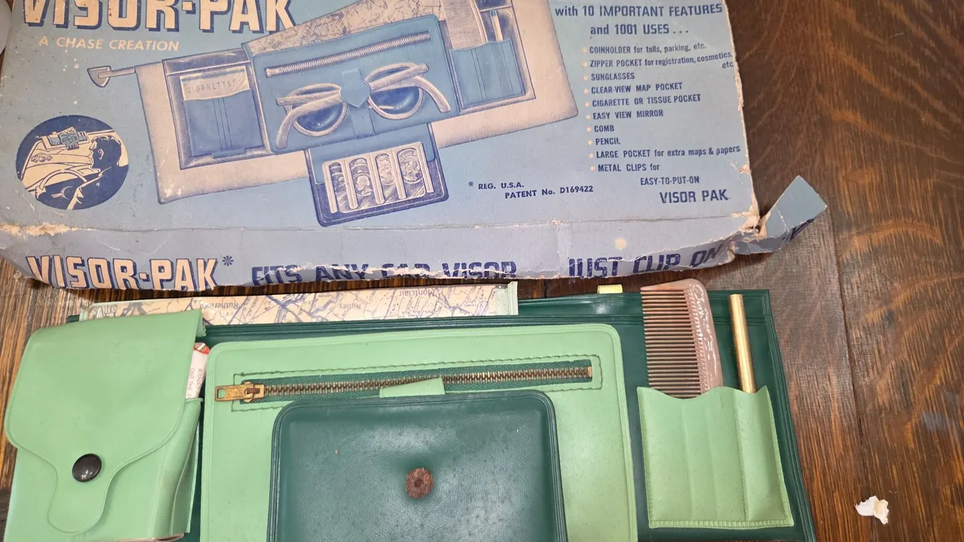 Sun visor Pak