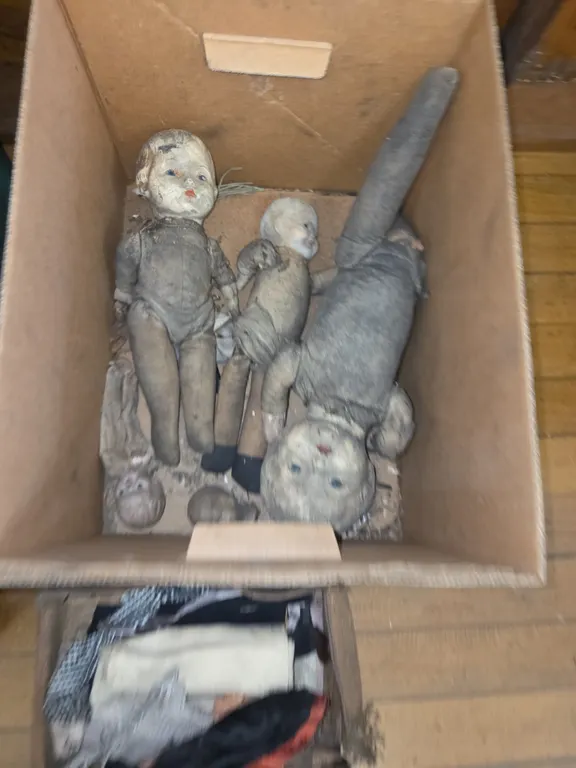 Vintage dolls & clothes