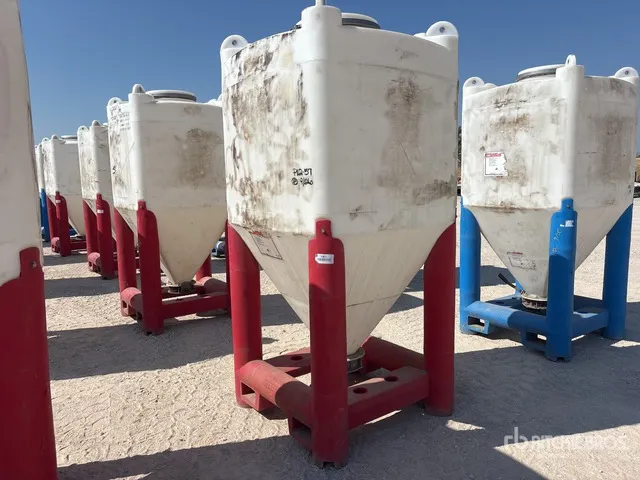 Snyder Flowmaster Plastic Hopper