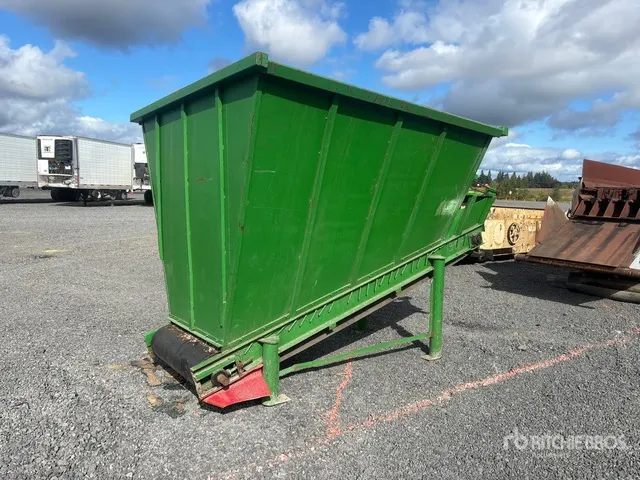 7 ft x 8 ft Aggregate Hopper