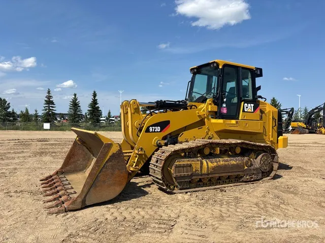 2015 Cat 973D Crawler Loader