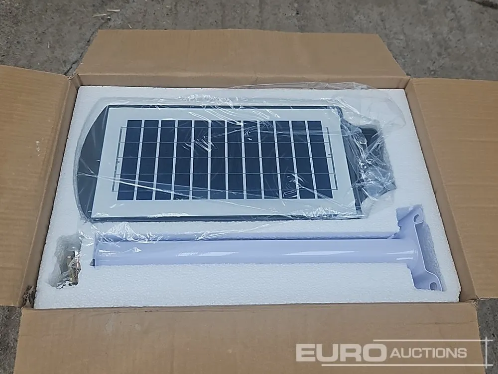 Unused Solar Lights (6 of)