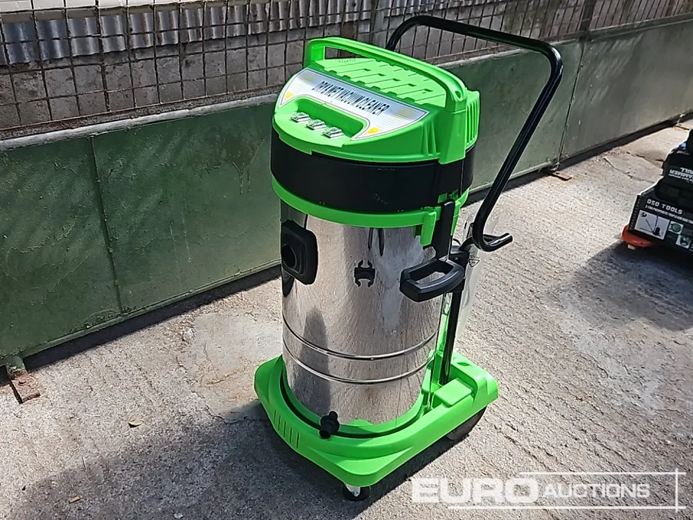 Unused Dry & Wet Vacuum Cleaner