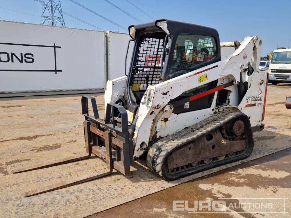 2014 Bobcat T590