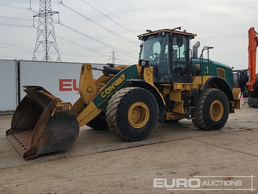 2017 CAT 962M
