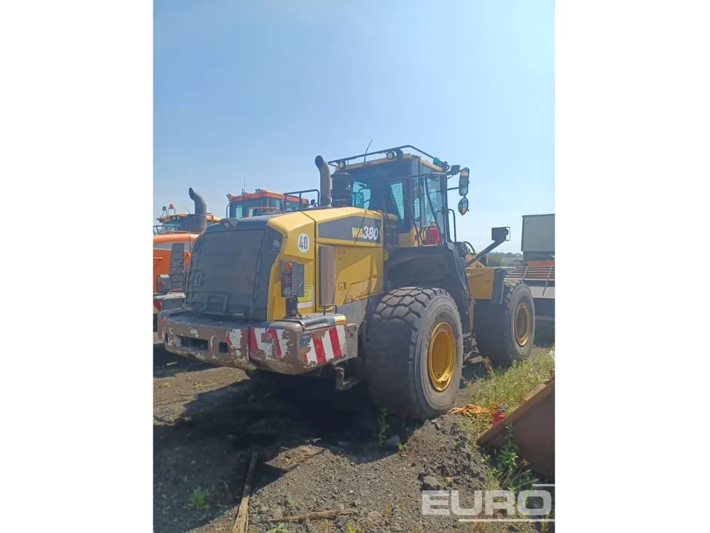 2015 Komatsu WA380-7