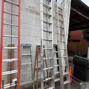 LOUISVILLE 27' ALUMINUM EXTENSION LADDER