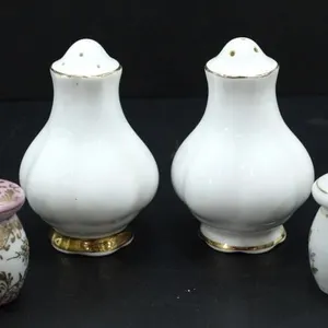 PAIRS PORCELAIN HANDPAINTED SALT & PEPPER SHAKERS