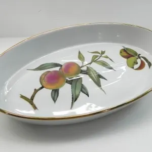 ROYAL WORCESTER "EVESHAM GOLD"