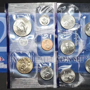 2000 Philadelphia 10-Coin Mint Set in Envelope