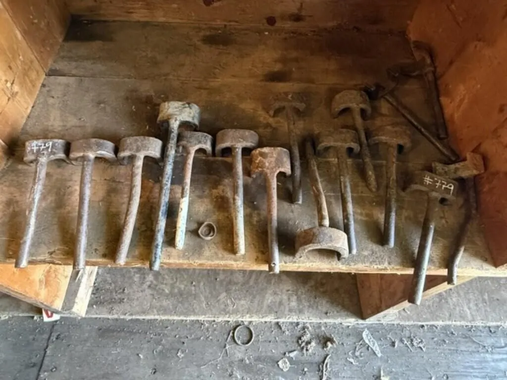 16 - Wagon Wrenches