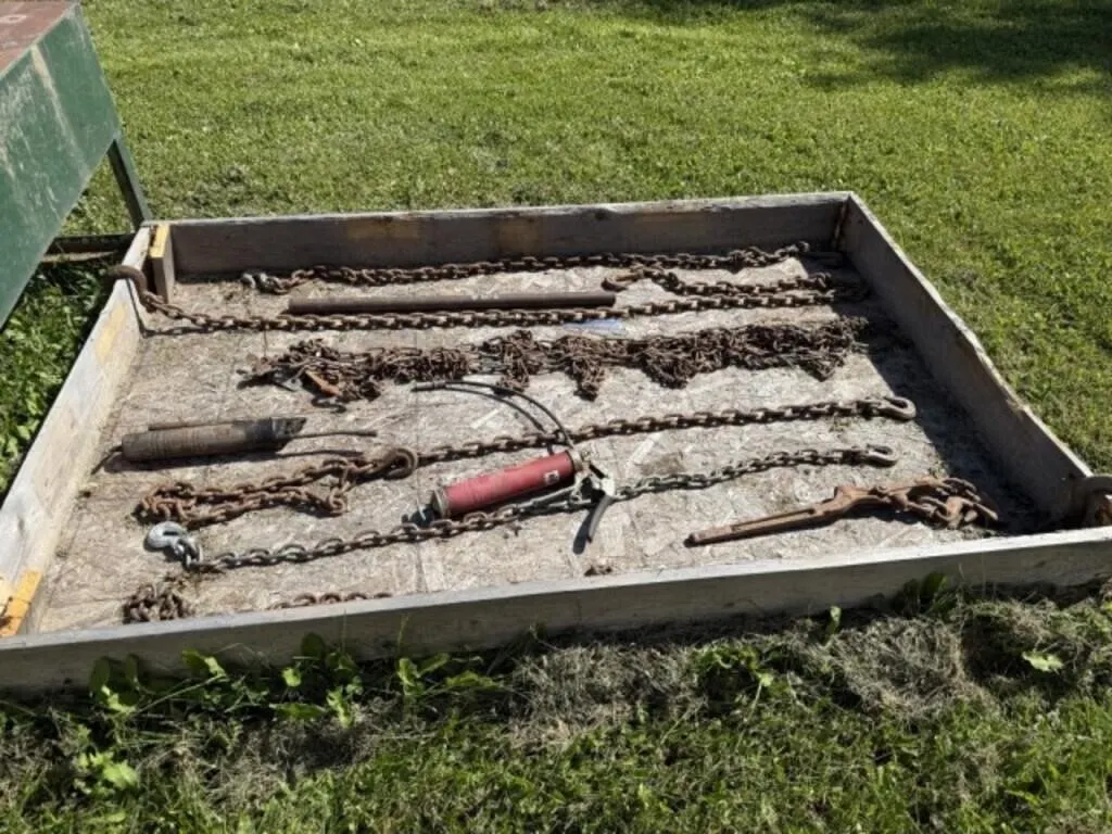 Crate of Misc Chains, Set of Light Truck Chains &