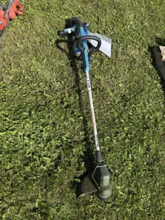 Makita Cordless 18v Grass Trimmer (NO CHARGER)