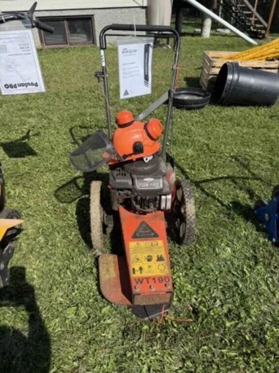 Echo Bearcat Wheeled Trimmer 19" c/w