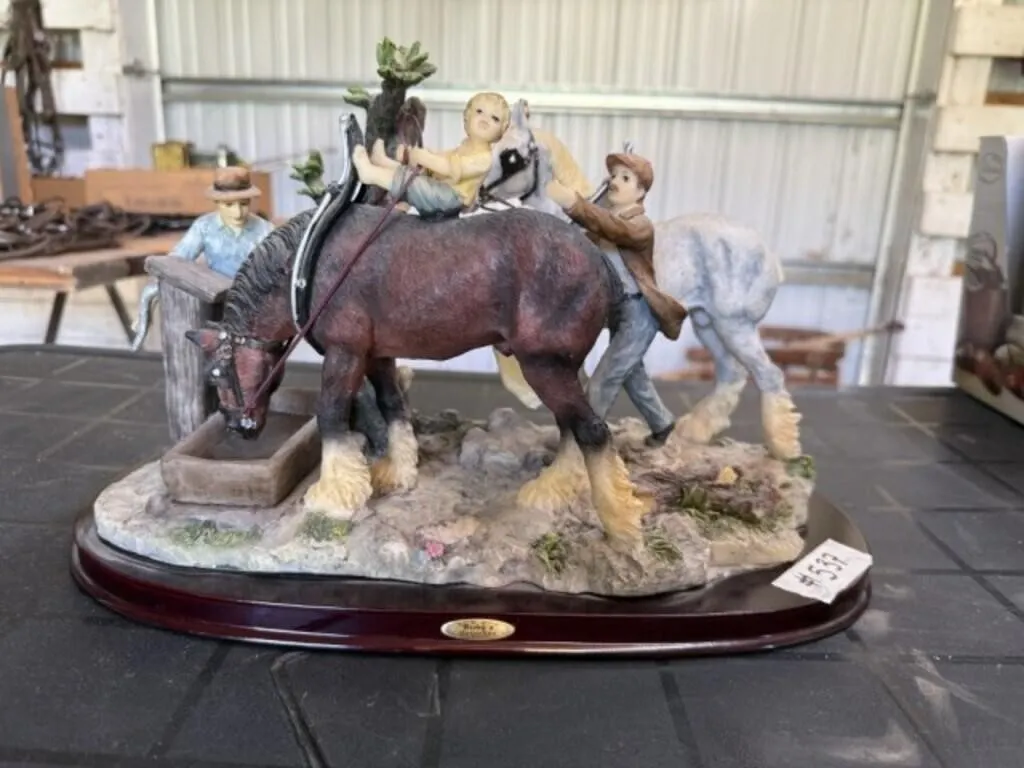 Ruby's Collection Horse Sculpture Ornament