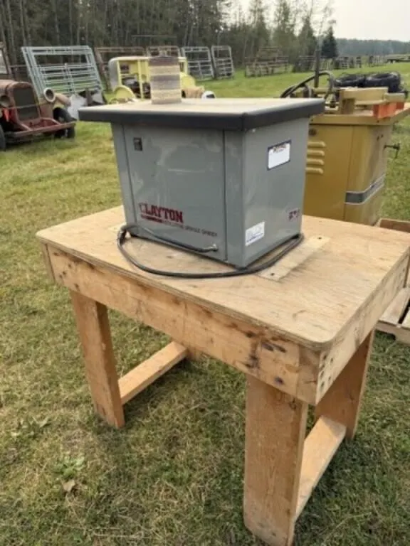 Clayton Oscillating Spindle Sander