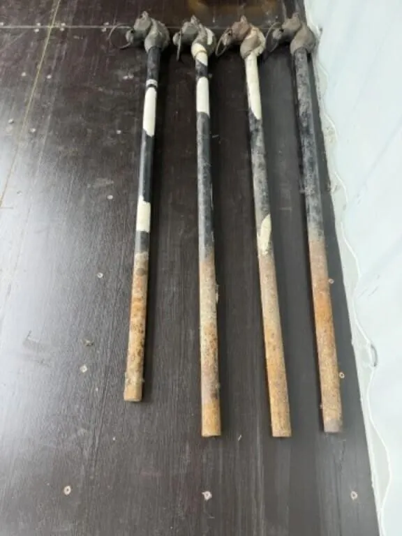 Cast Iron Horse Head Post /EACH POST