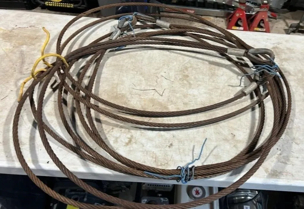 2 Choker Cables.