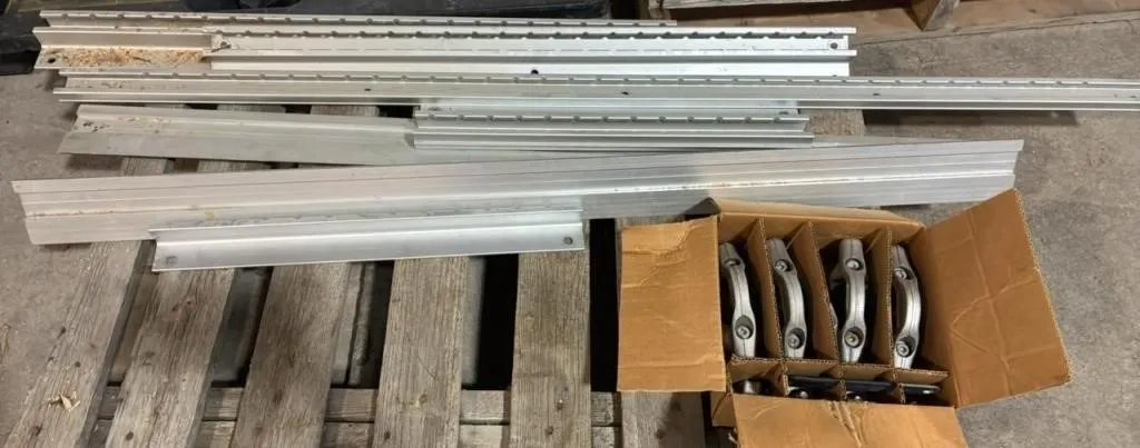 Cleat & Stop Kit for a 2009 Titan Truck Box.