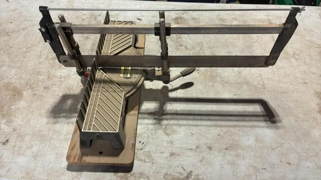 Mitre Saw.