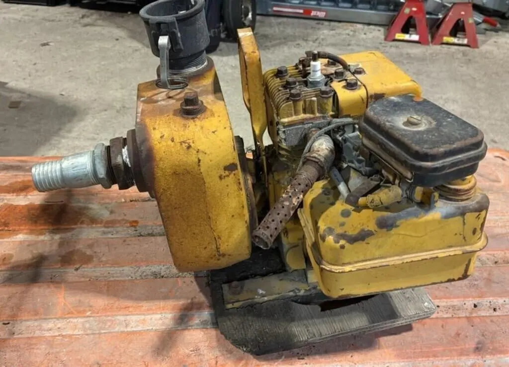 Crusty Old Pump. Turns Over.