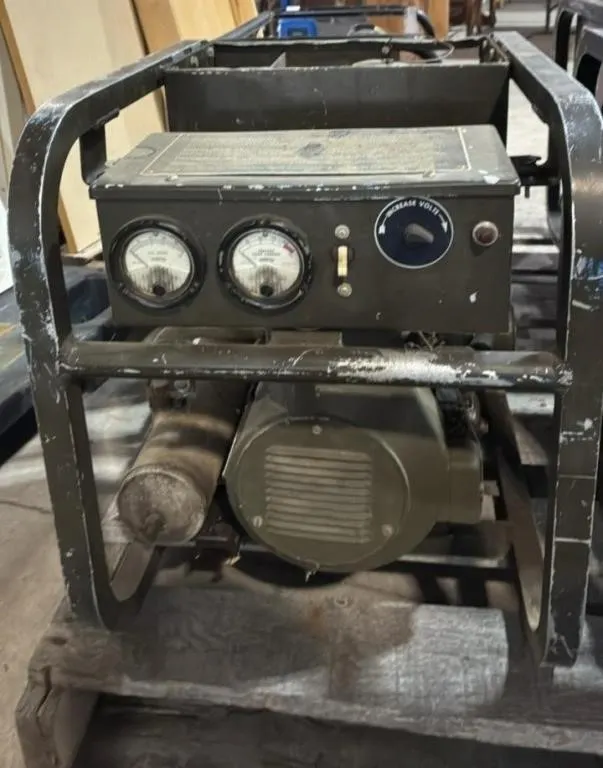 Vintage Military Generator. Untested.