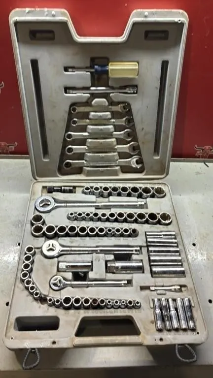 Craftsman Socket Set w/Custom Latches. Looks like